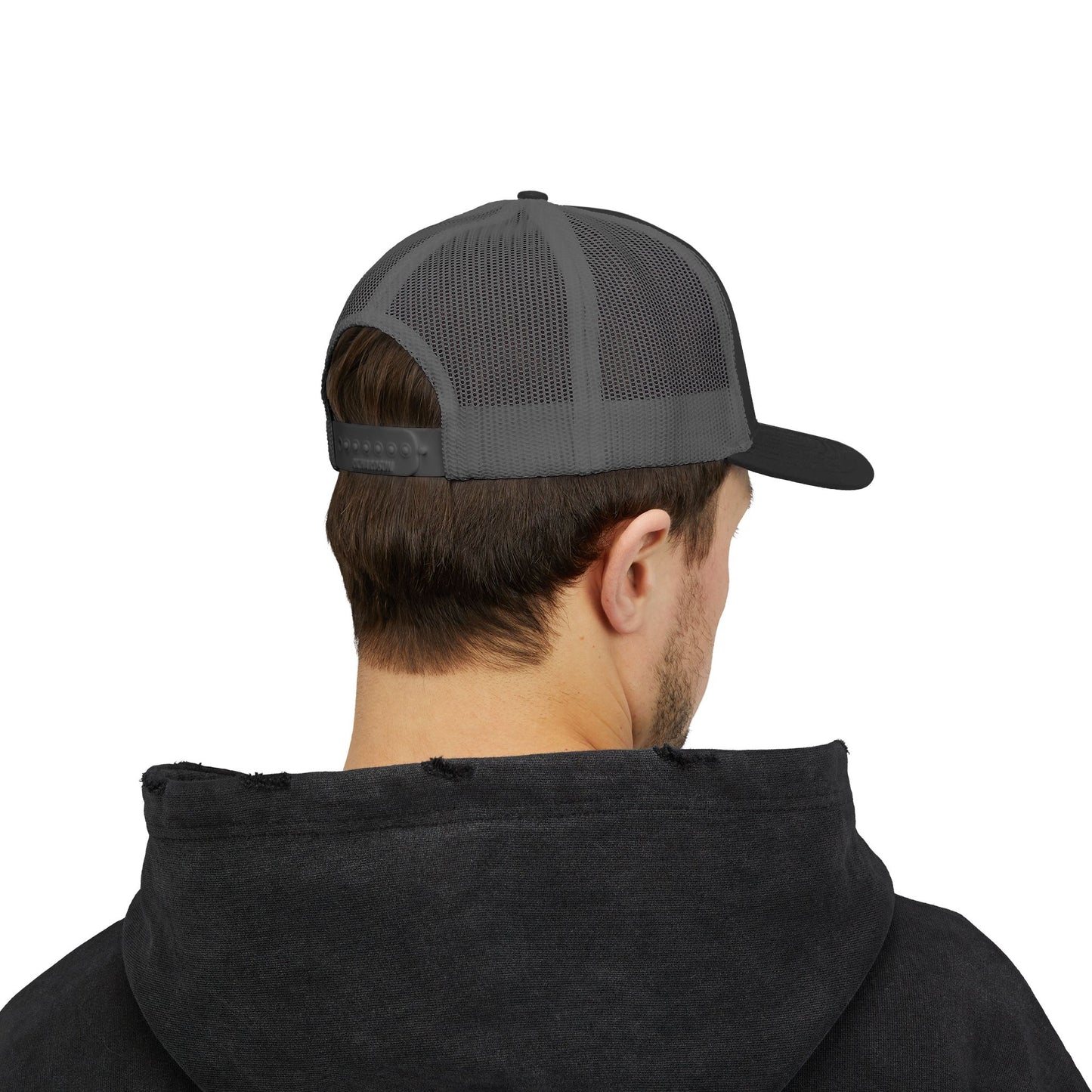 The defender Trucker hat/ Red