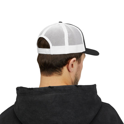 The defender Trucker hat/ Pink