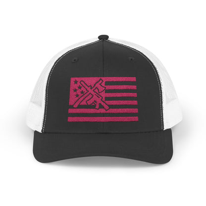 The defender Trucker hat/ Pink